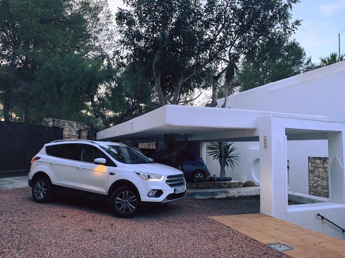 For sale of villa in Ibiza