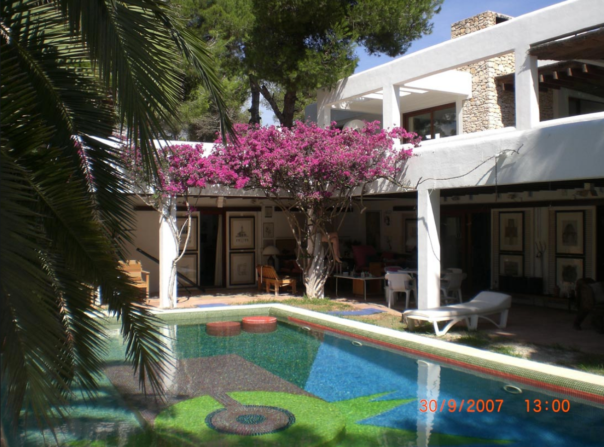 For sale of villa in Ibiza