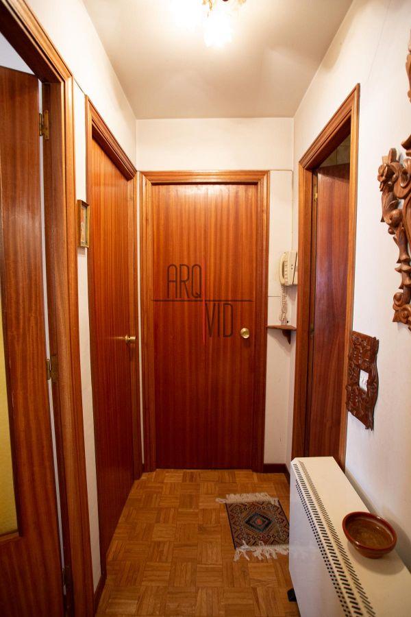 For sale of apartment in León