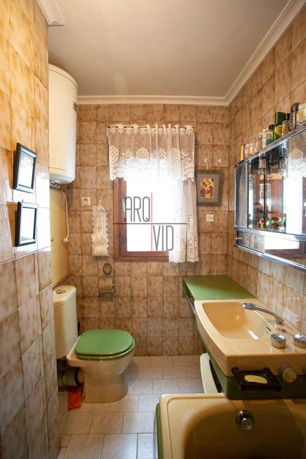 For sale of apartment in León