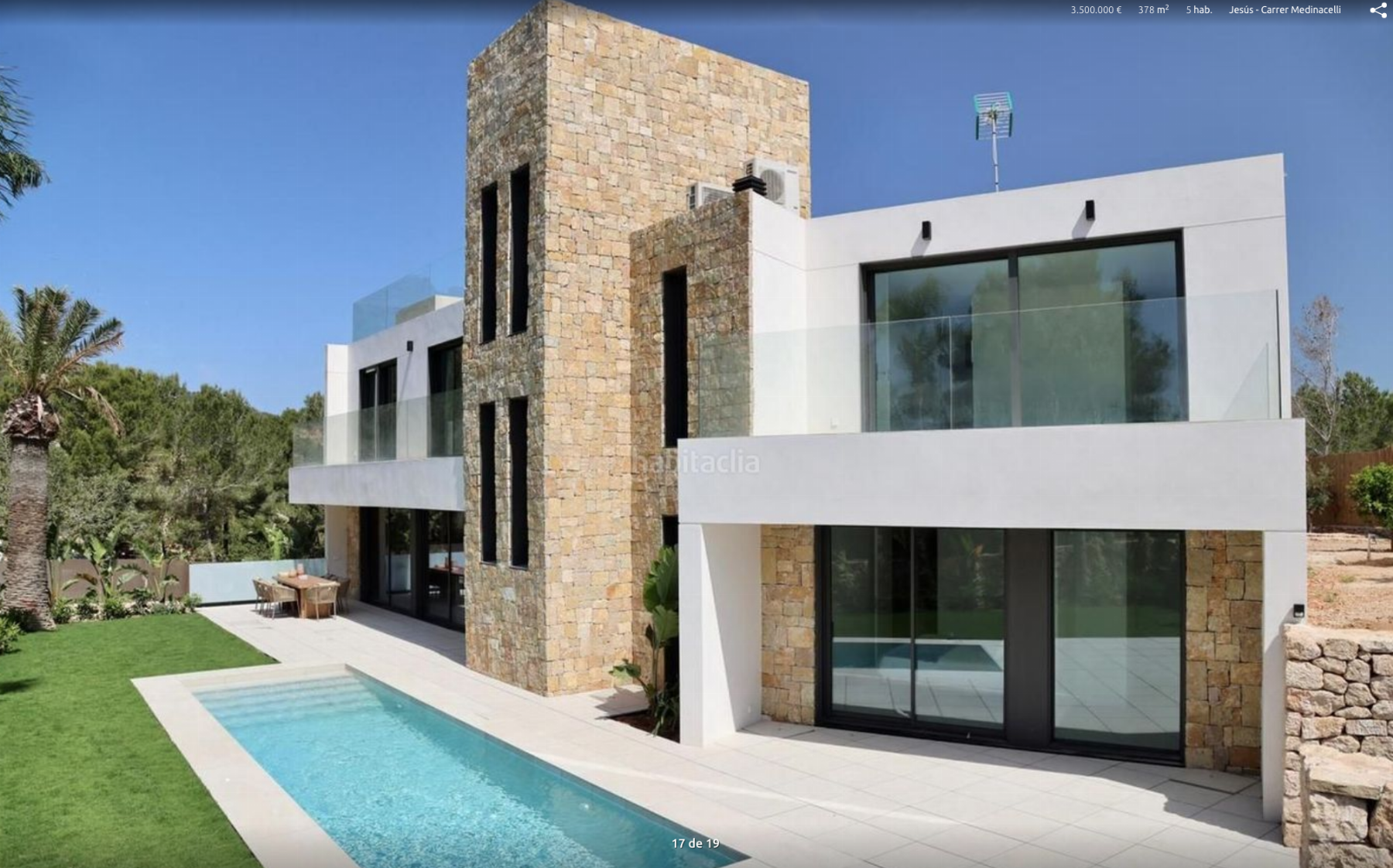 For sale of villa in Ibiza