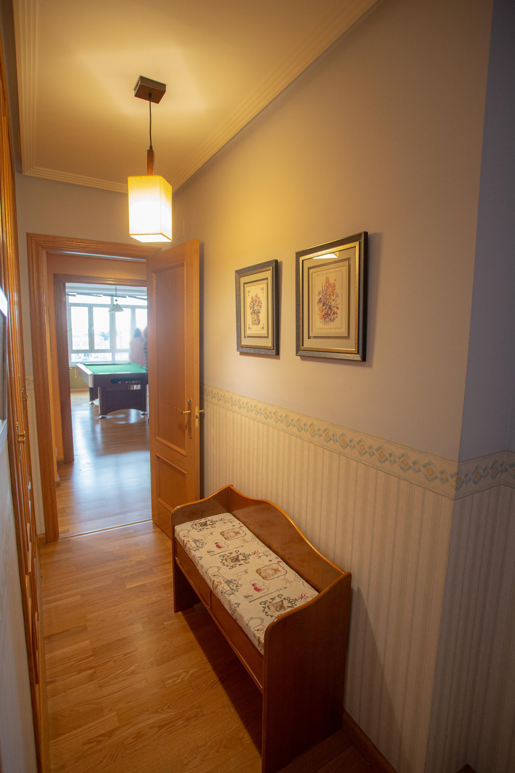 For sale of flat in León