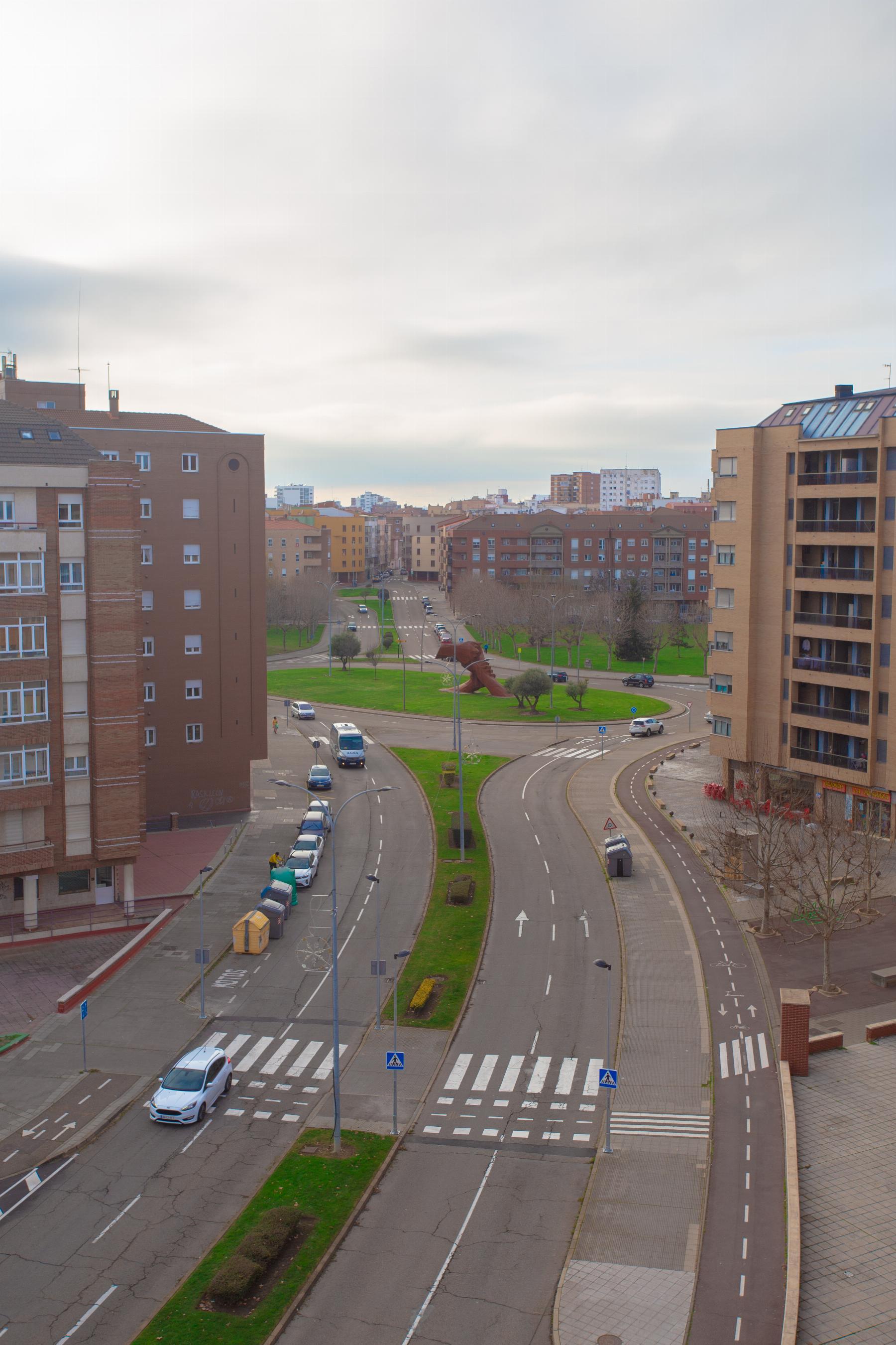 For sale of flat in León
