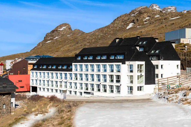 Venta de edificio en Agrón Venta de edificio en Agrón