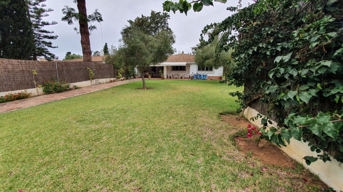 For sale of chalet in El Puerto de Santa María
