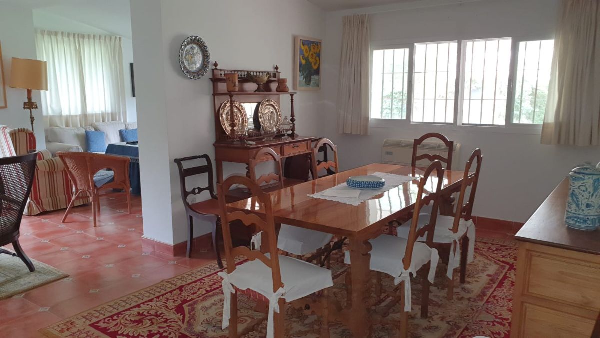 For sale of chalet in El Puerto de Santa María