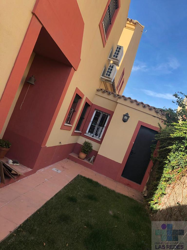 For sale of bungalow in El Puerto de Santa María