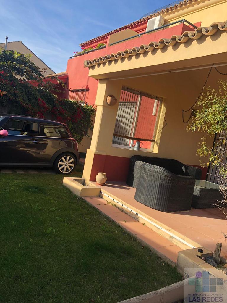 For sale of bungalow in El Puerto de Santa María