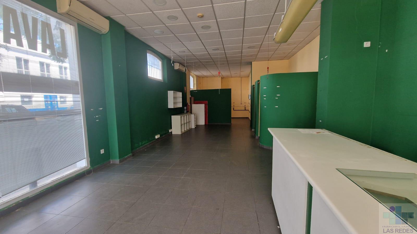 For sale of commercial in El Puerto de Santa María