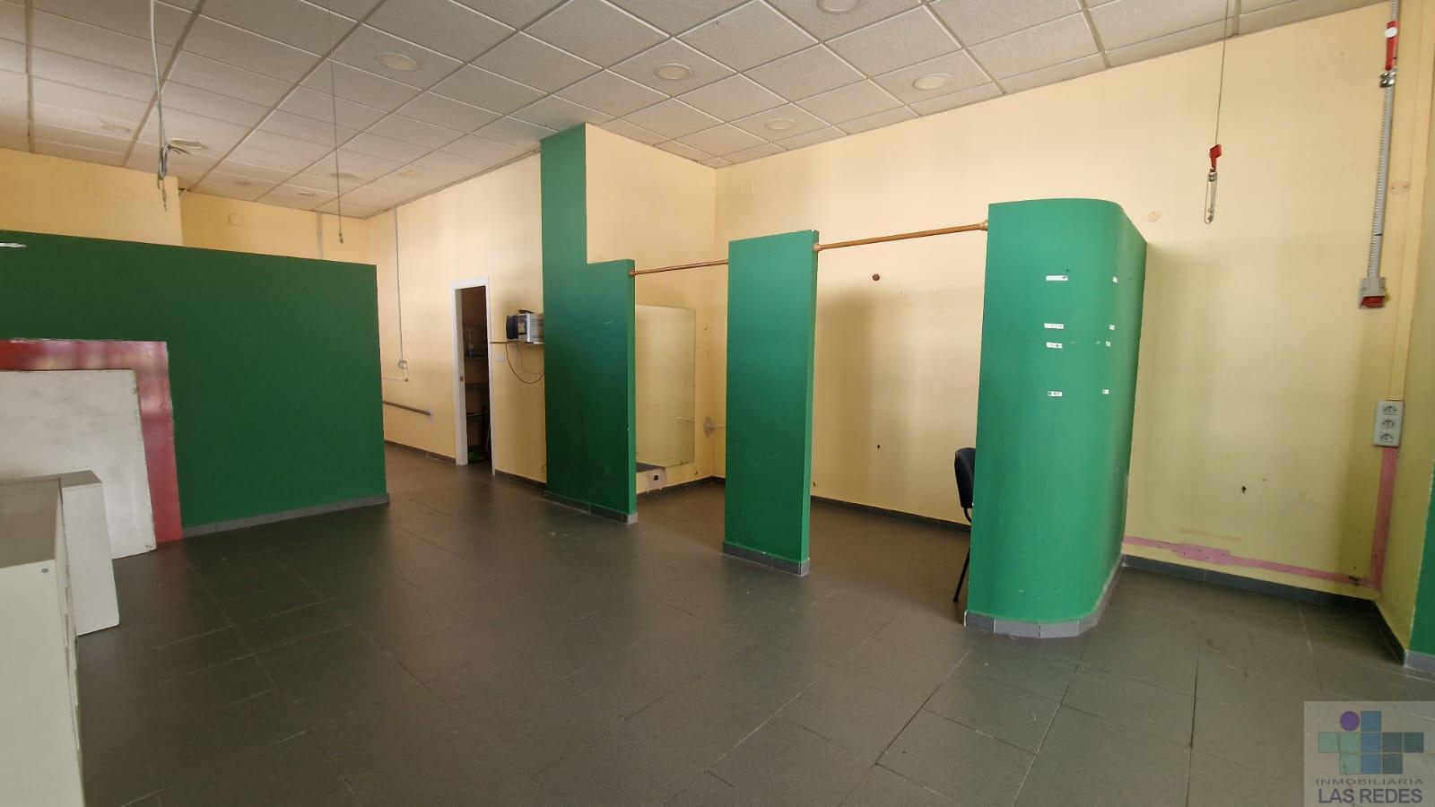For sale of commercial in El Puerto de Santa María