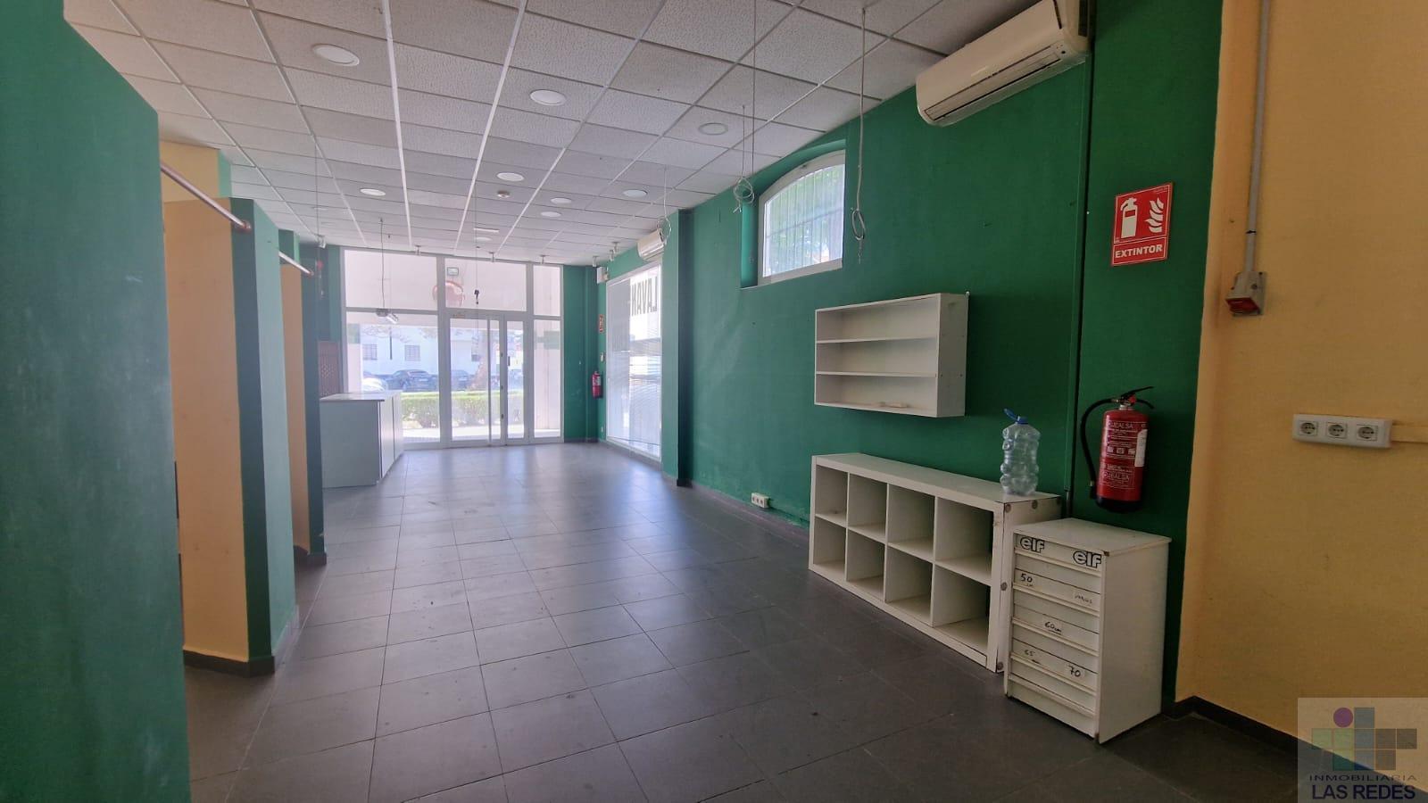 For sale of commercial in El Puerto de Santa María