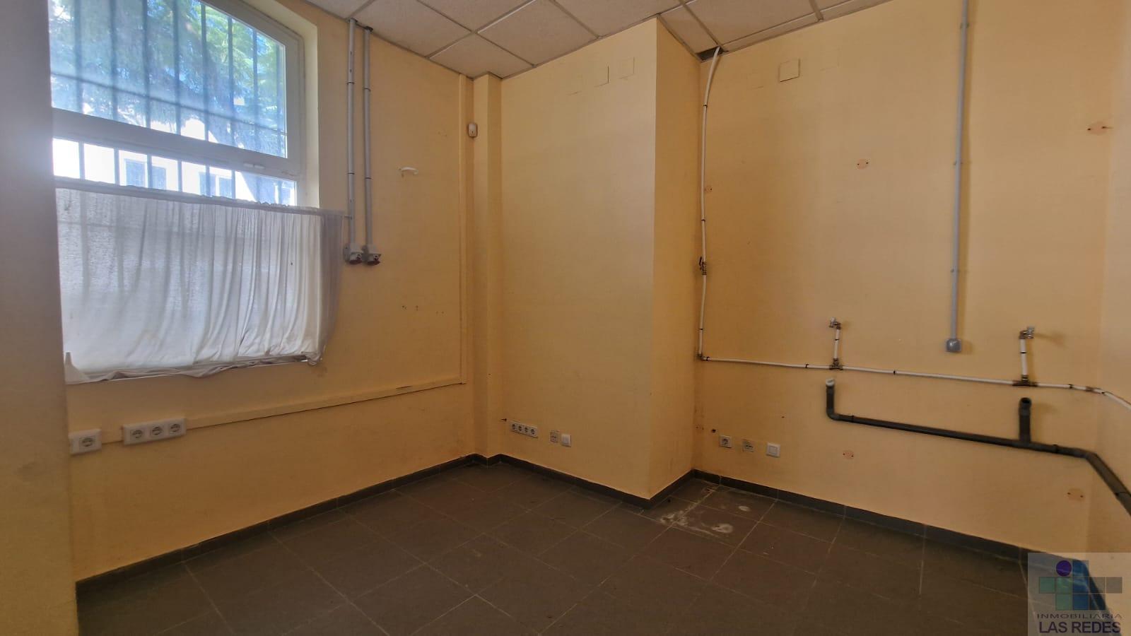 For sale of commercial in El Puerto de Santa María