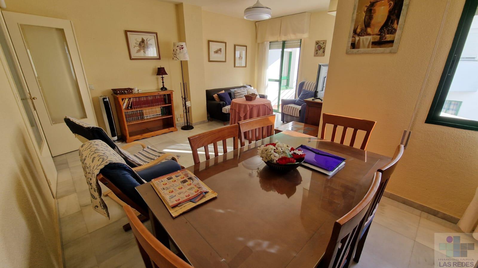 For sale of flat in El Puerto de Santa María