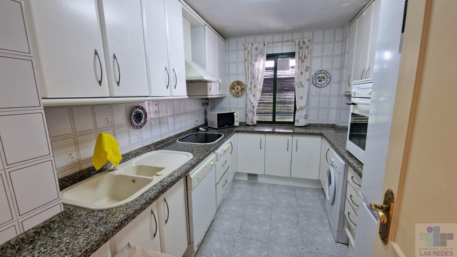 For sale of flat in El Puerto de Santa María