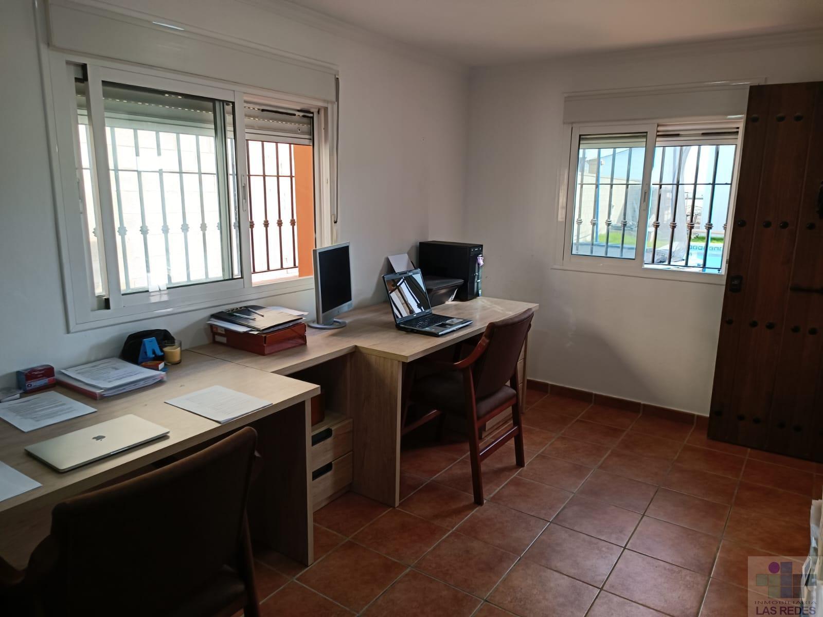 For rent of chalet in El Puerto de Santa María