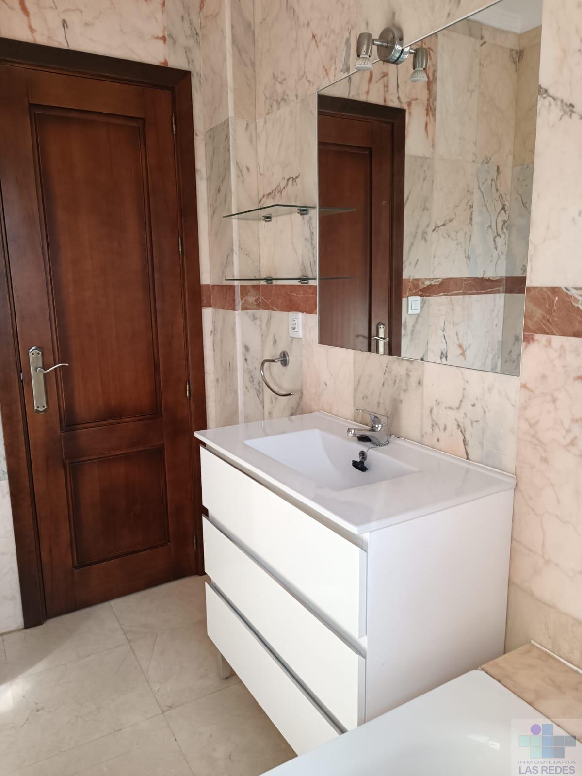 For rent of chalet in El Puerto de Santa María