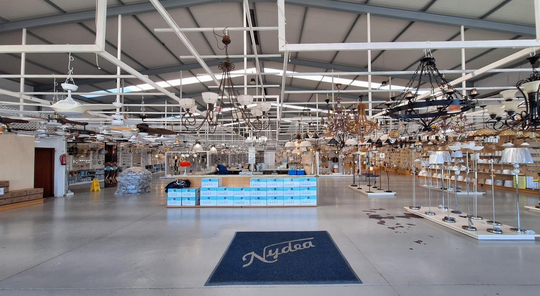 For sale of warehouse in Puerto Real