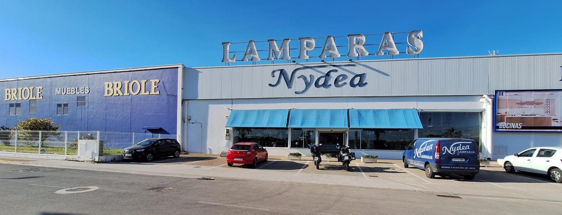 For sale of warehouse in Puerto Real