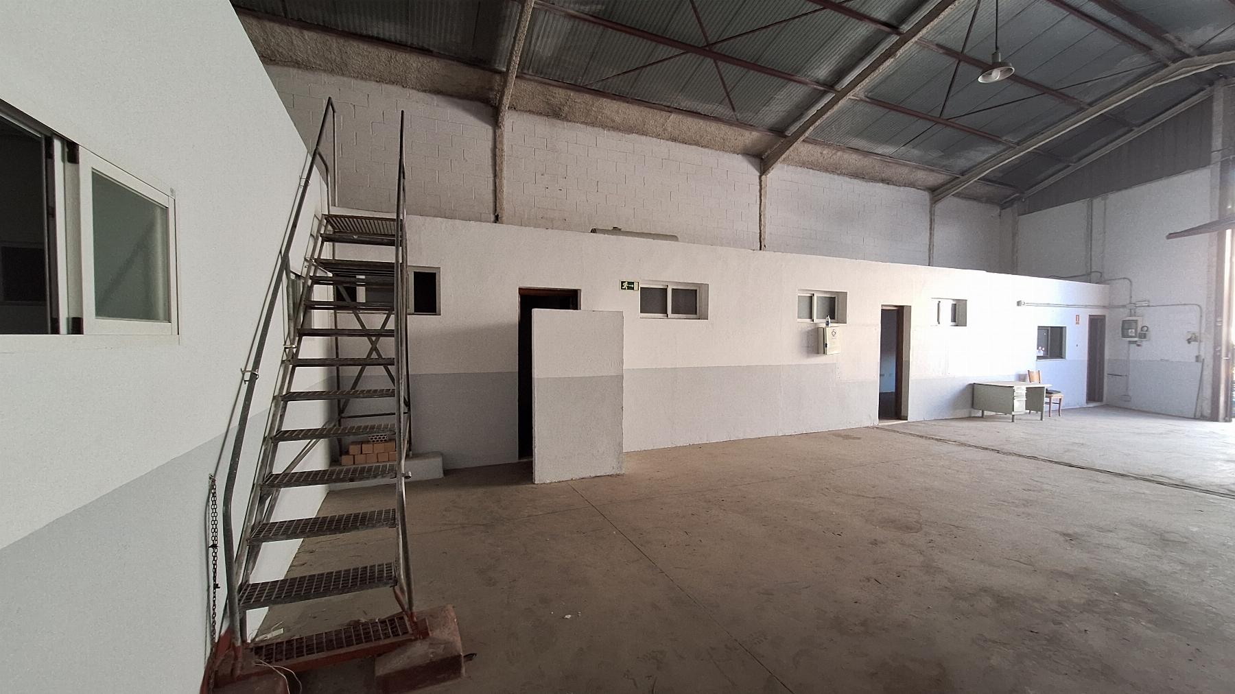 Venta de nave industrial en Jerez de la Frontera