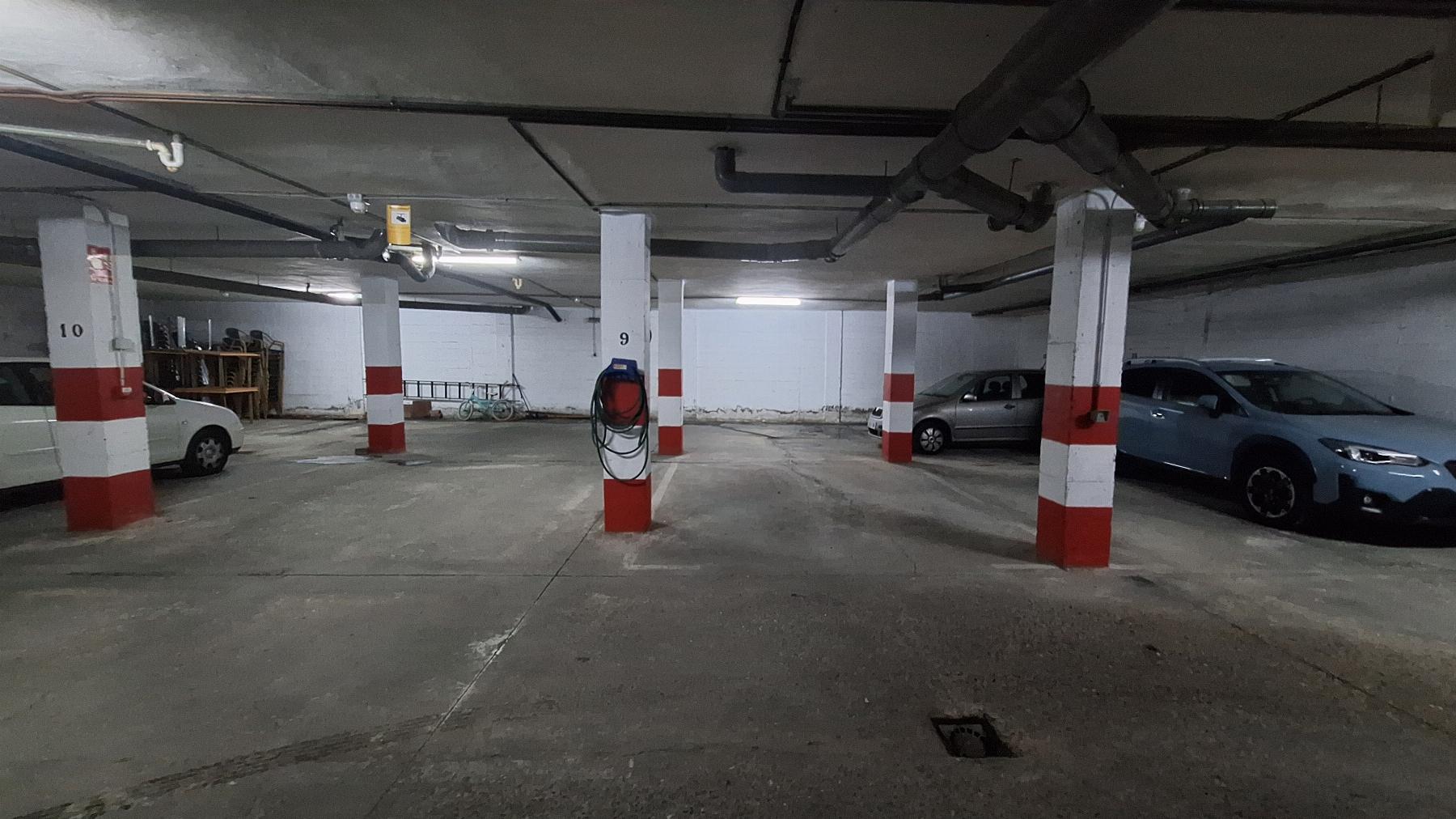 For sale of garage in Jerez de la Frontera