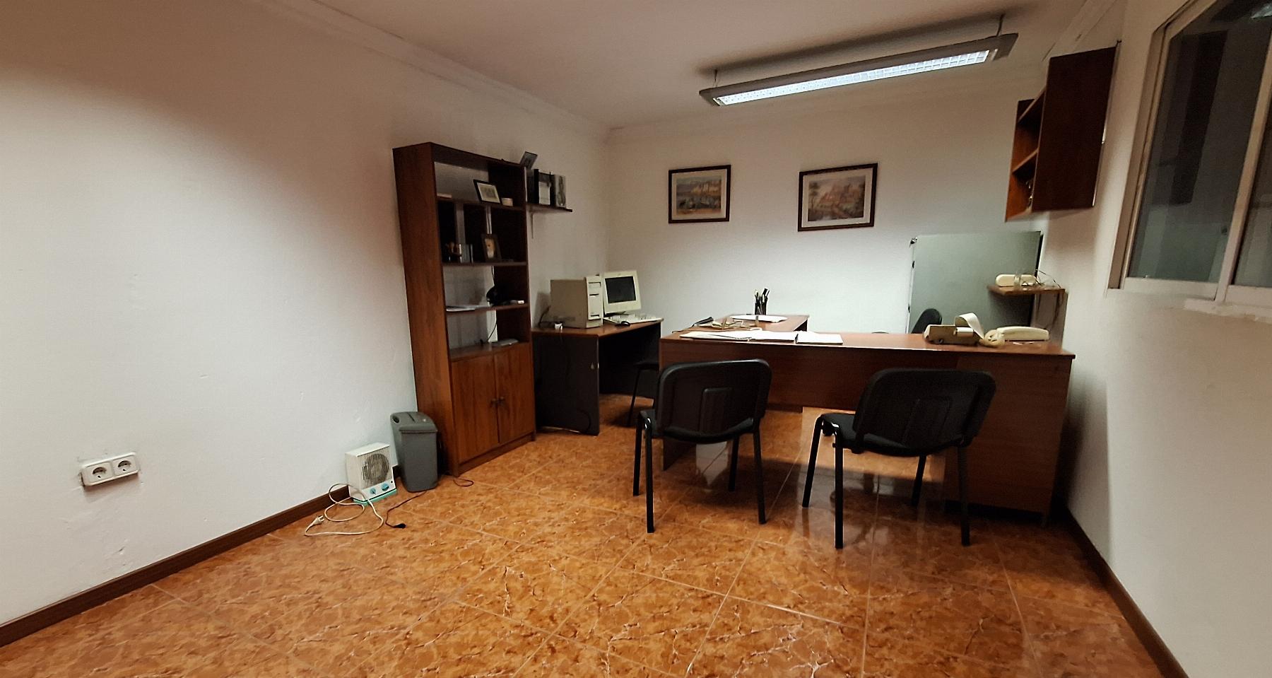 Venta de nave industrial en Jerez de la Frontera