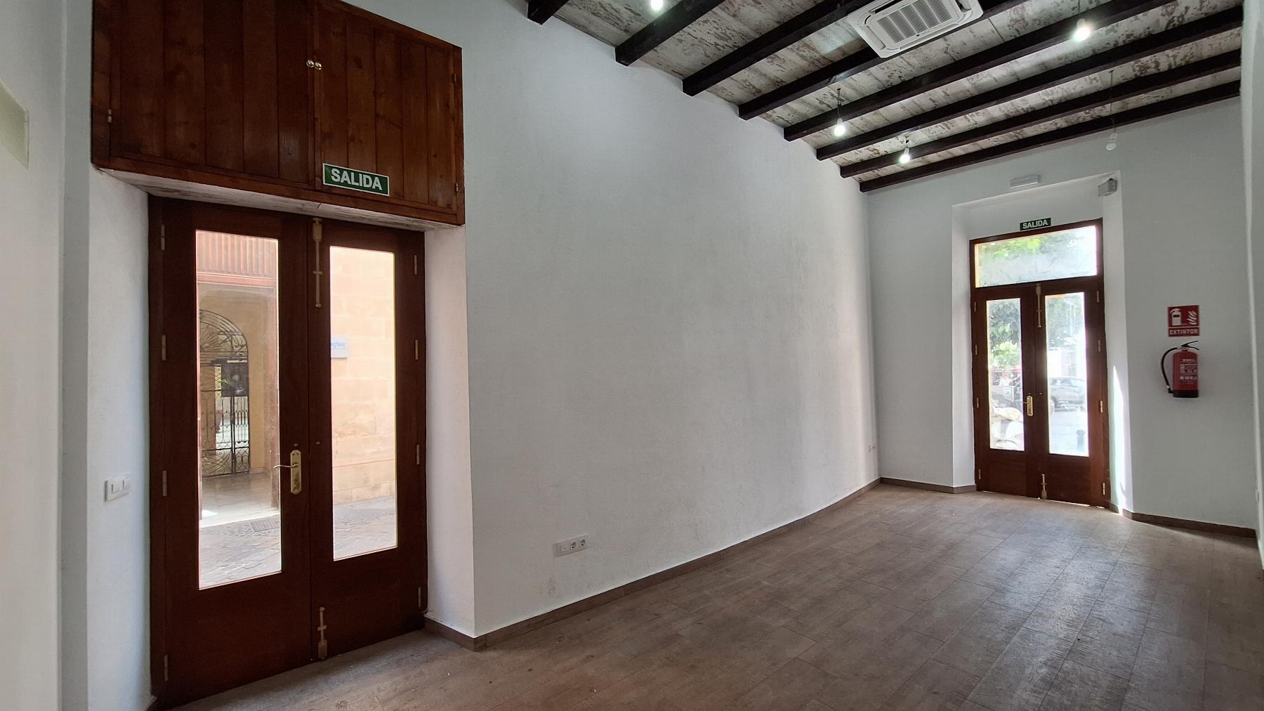 For rent of commercial in Jerez de la Frontera