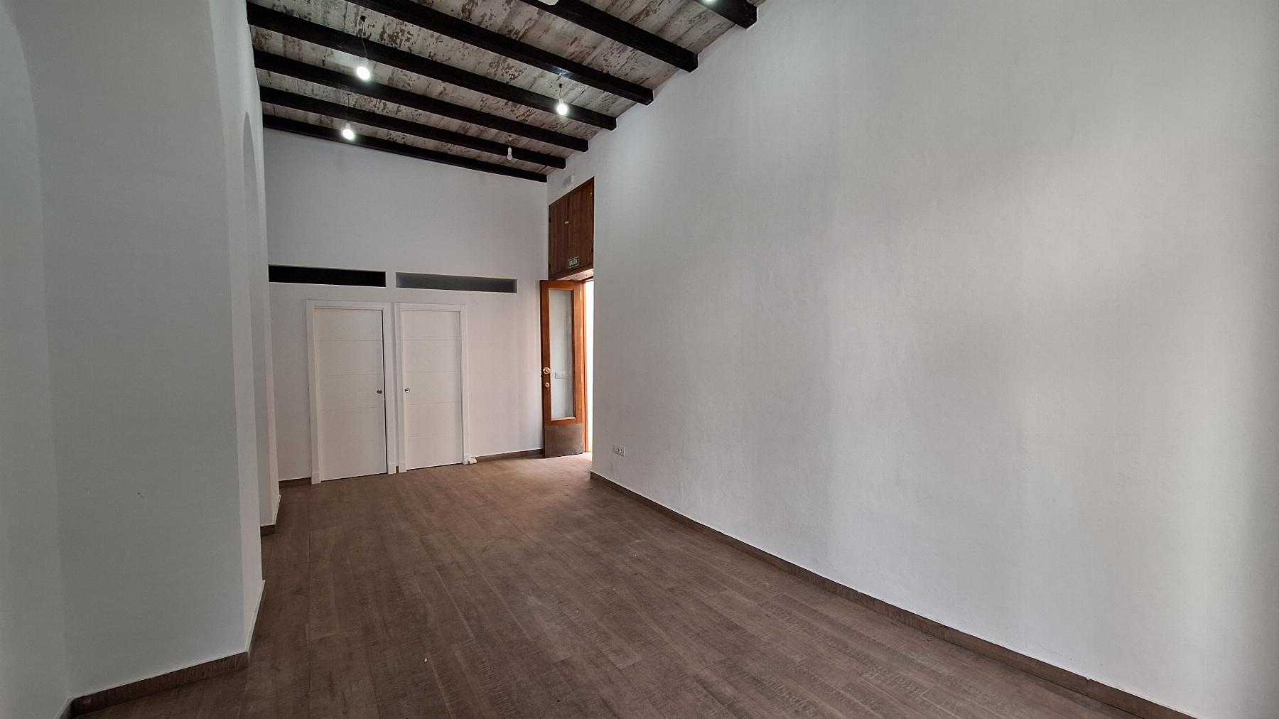 For rent of commercial in Jerez de la Frontera
