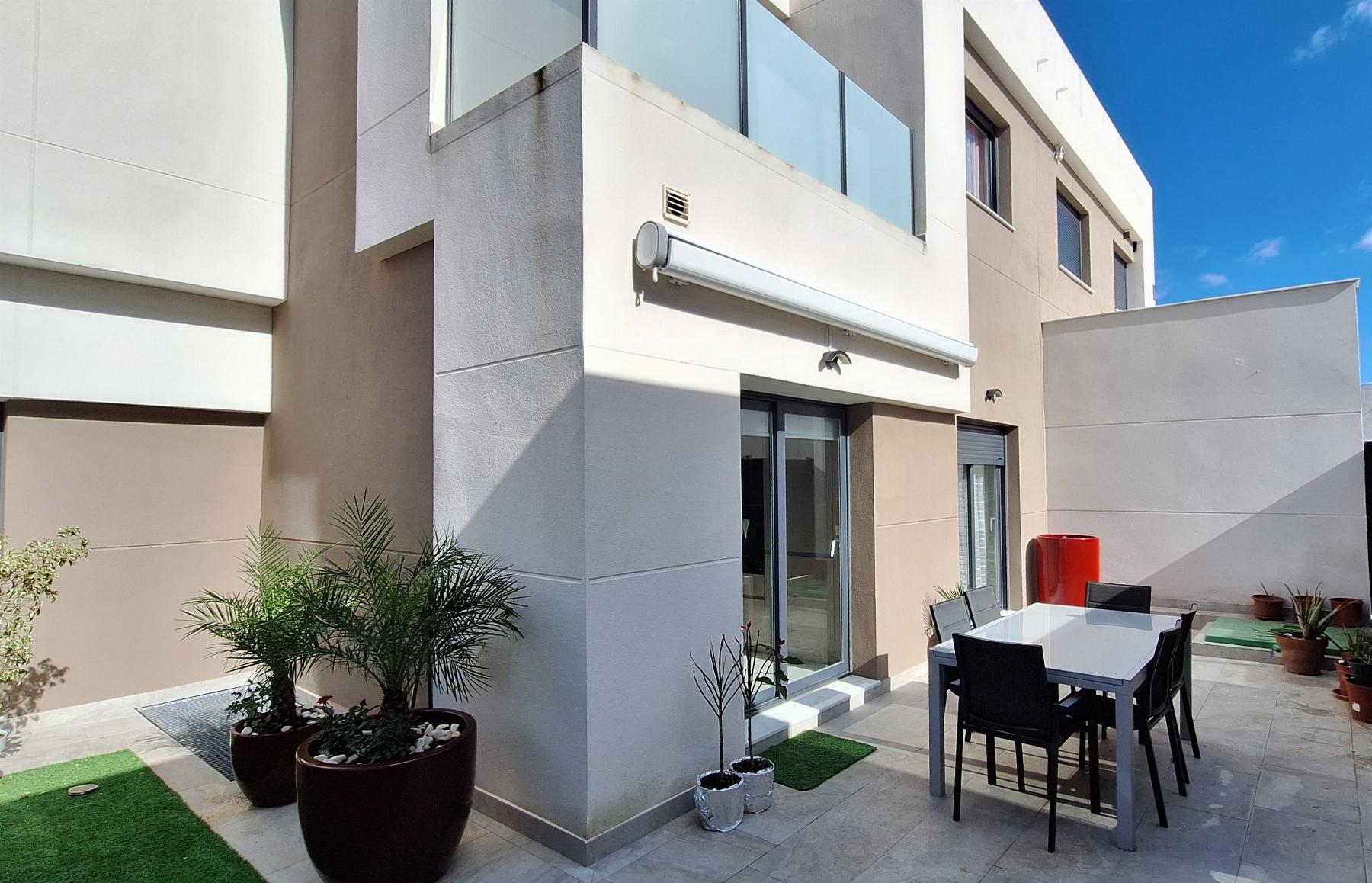 For sale of chalet in Jerez de la Frontera