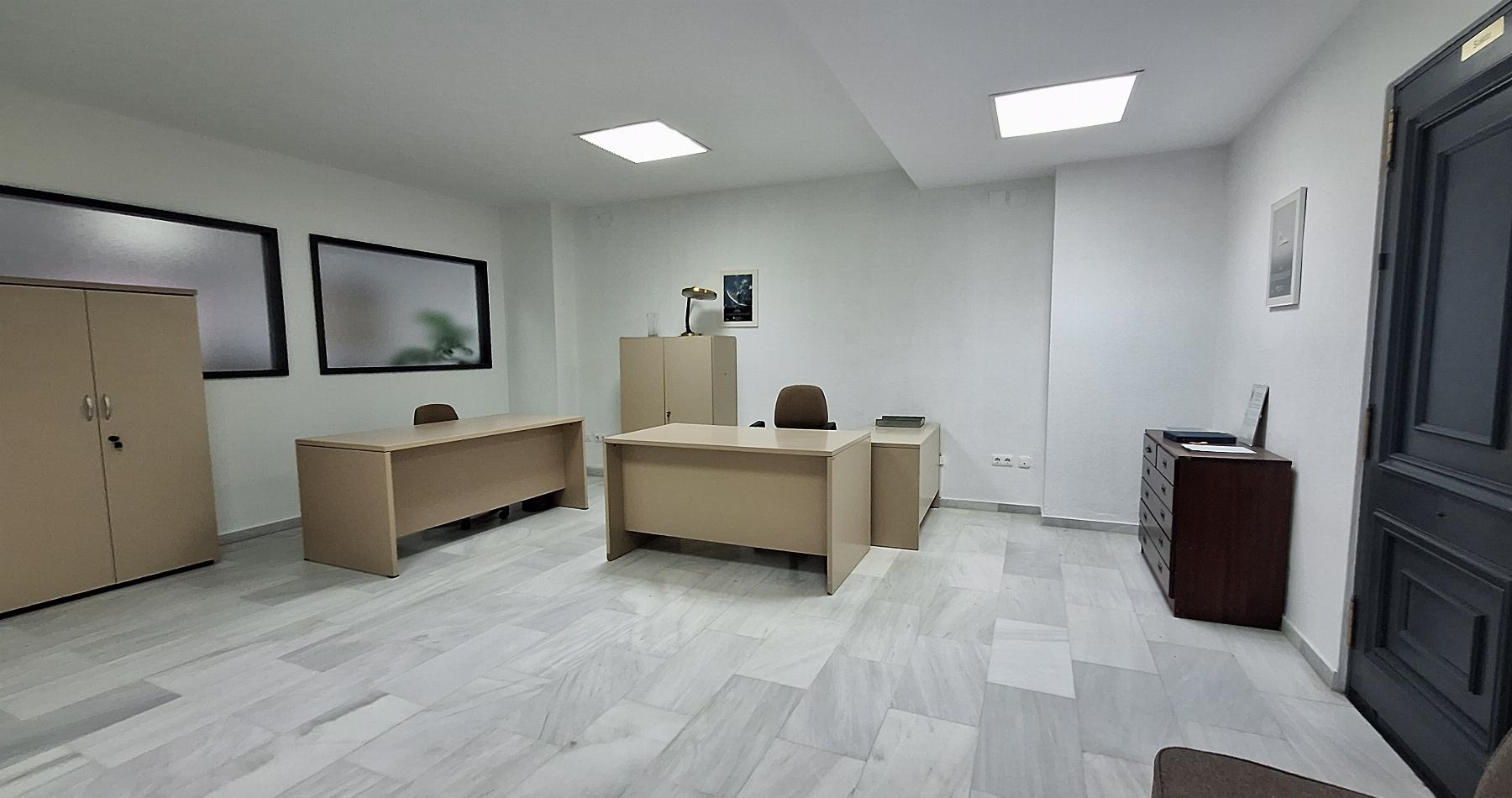 Venta de oficina en Jerez de la Frontera