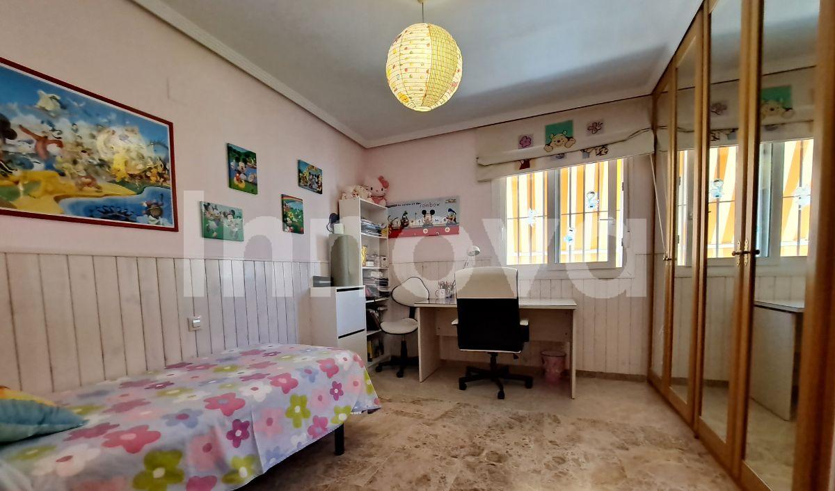 For sale of house in Cádiz