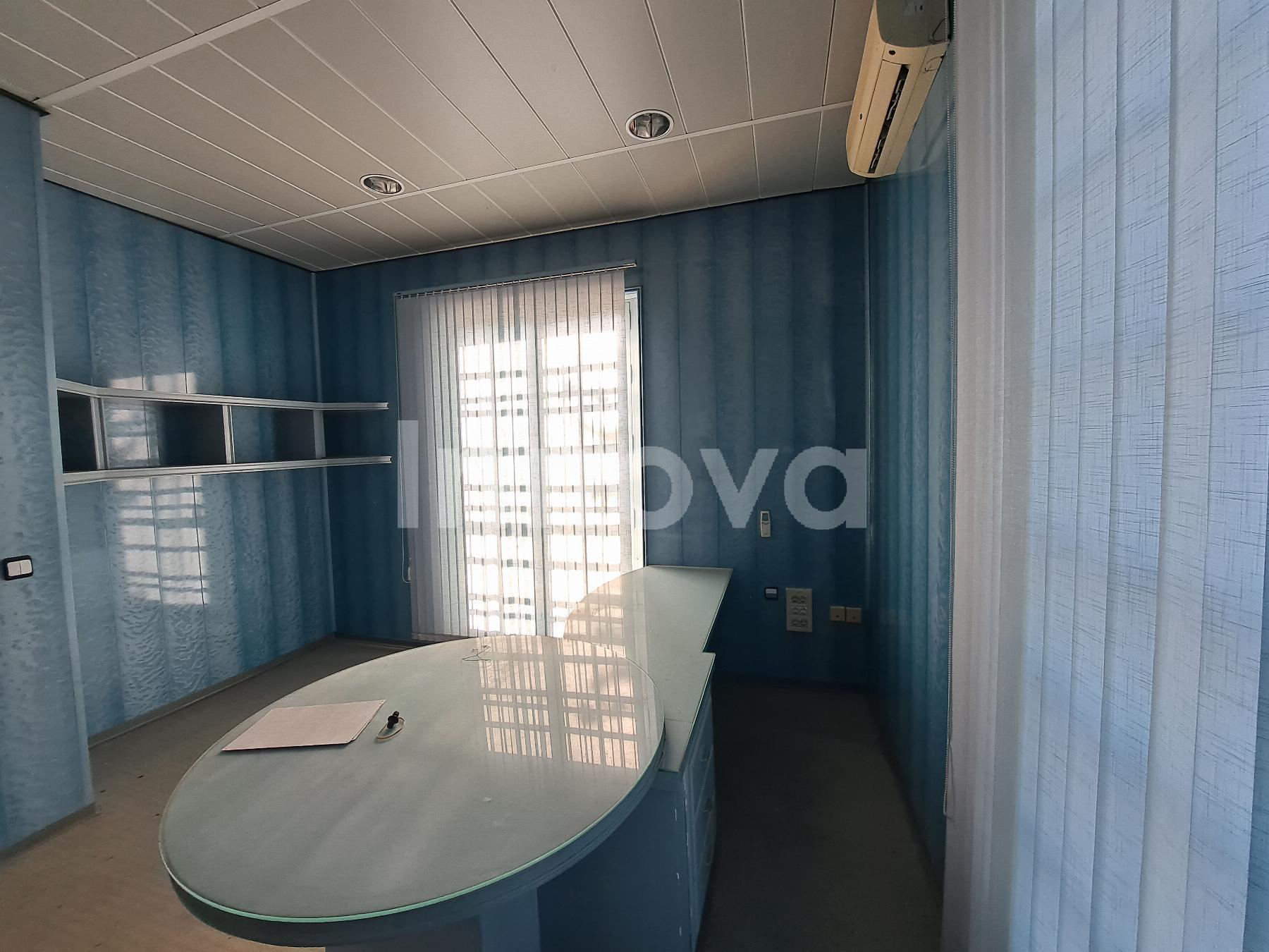 Venta de nave industrial en Jerez de la Frontera