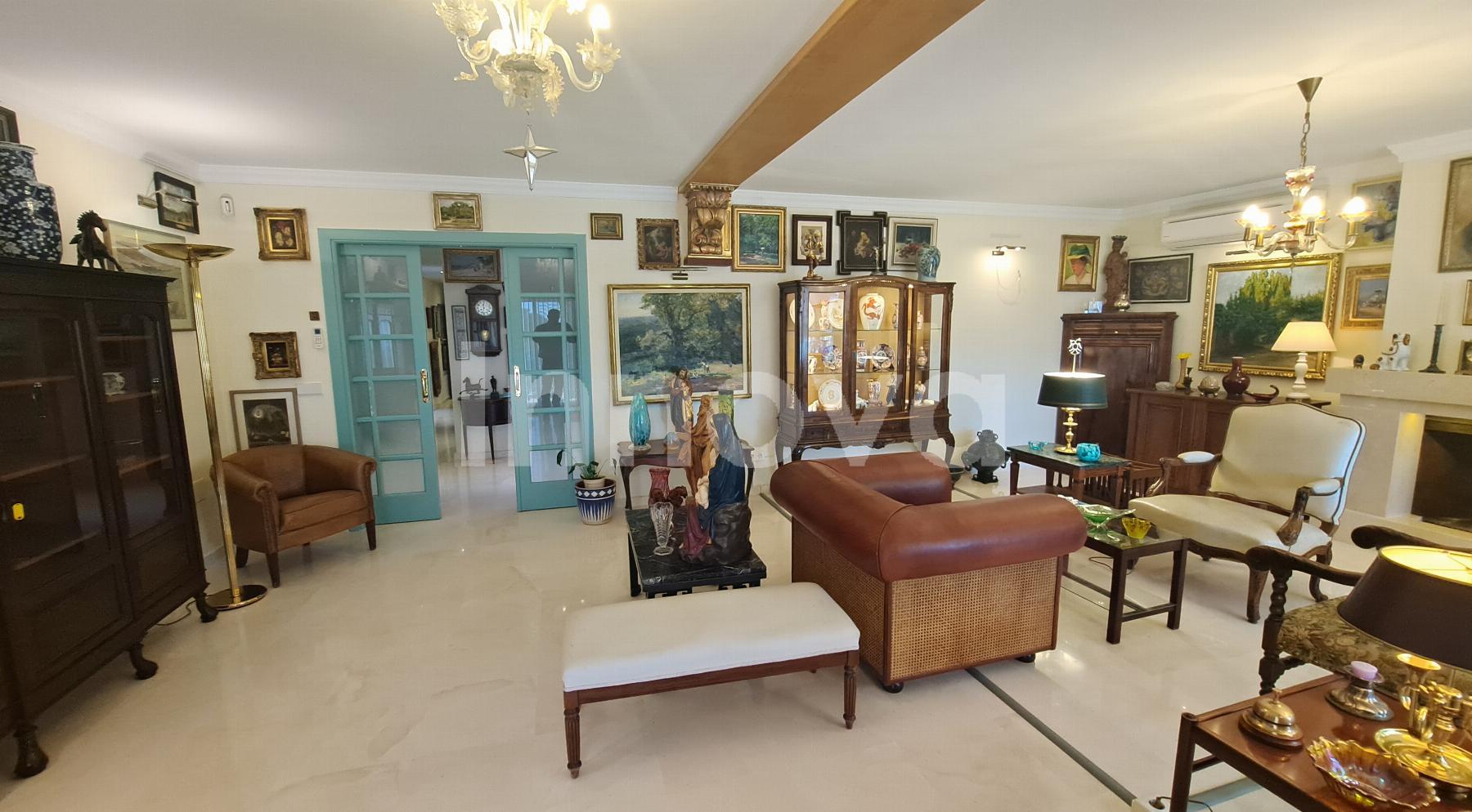 For sale of chalet in Benalmádena Costa