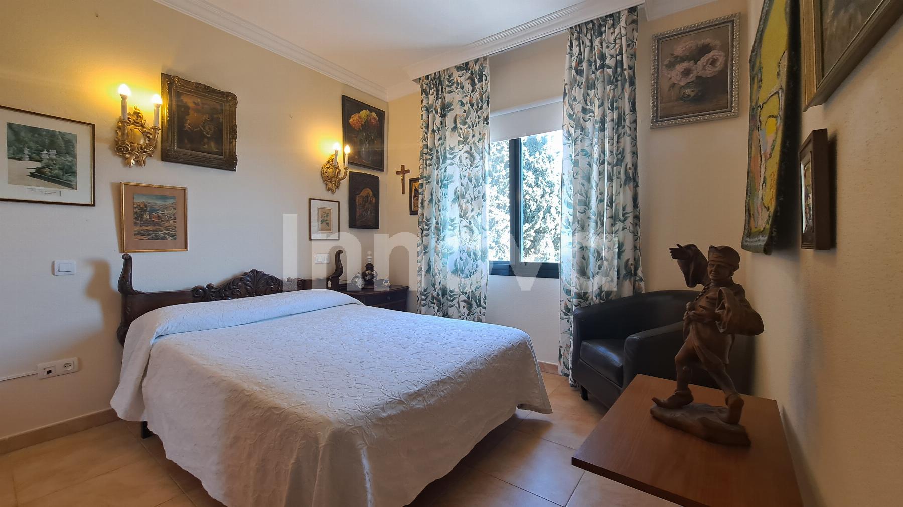 For sale of chalet in Benalmádena Costa