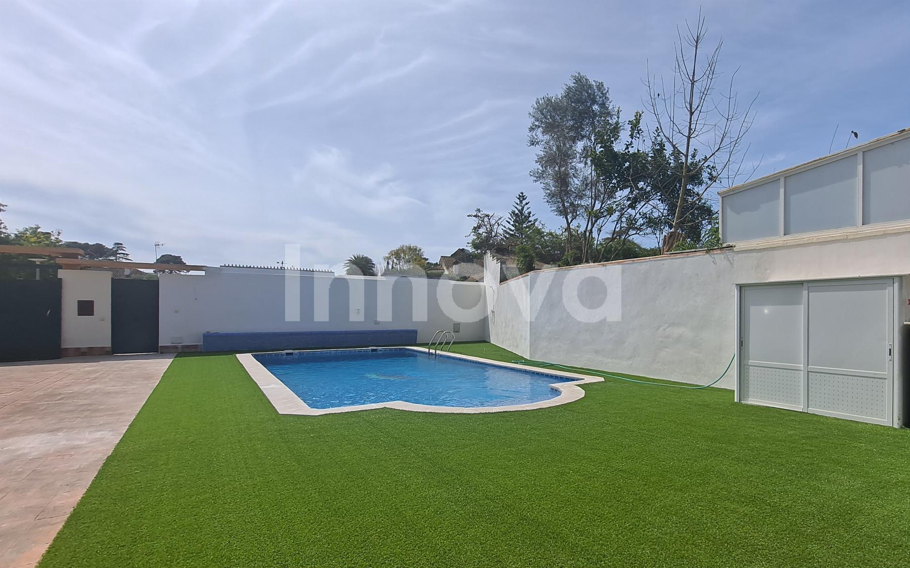 For sale of chalet in Jerez de la Frontera