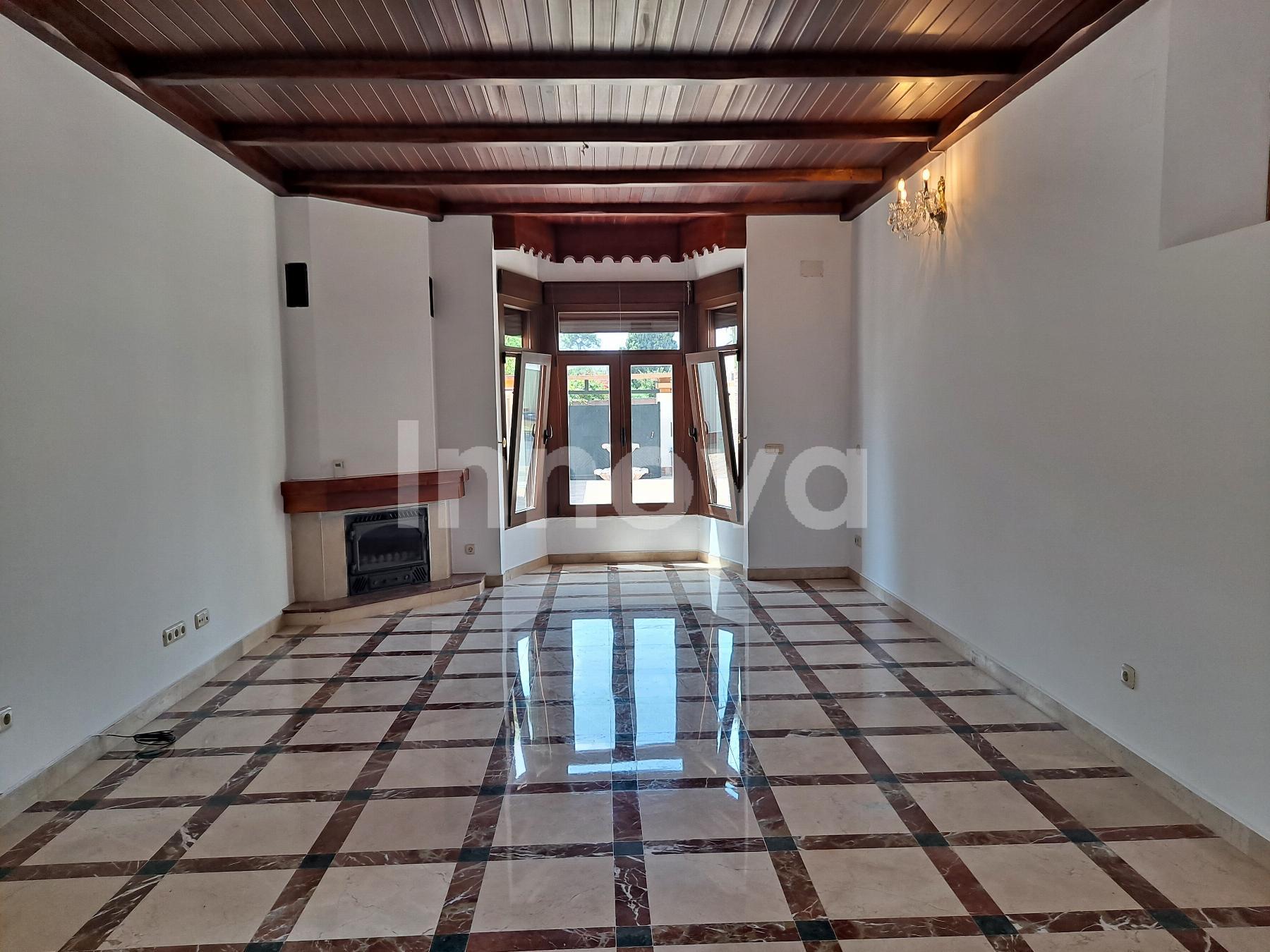For sale of chalet in Jerez de la Frontera