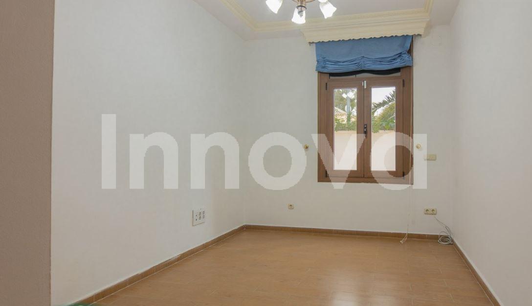 For sale of chalet in Jerez de la Frontera