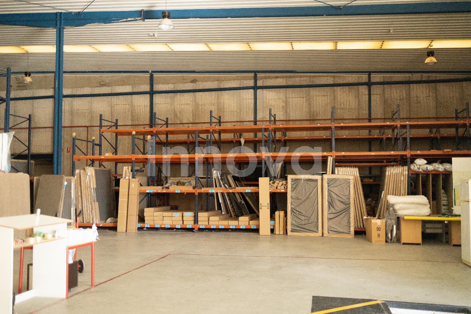 For sale of industrial plant/warehouse in Jerez de la Frontera