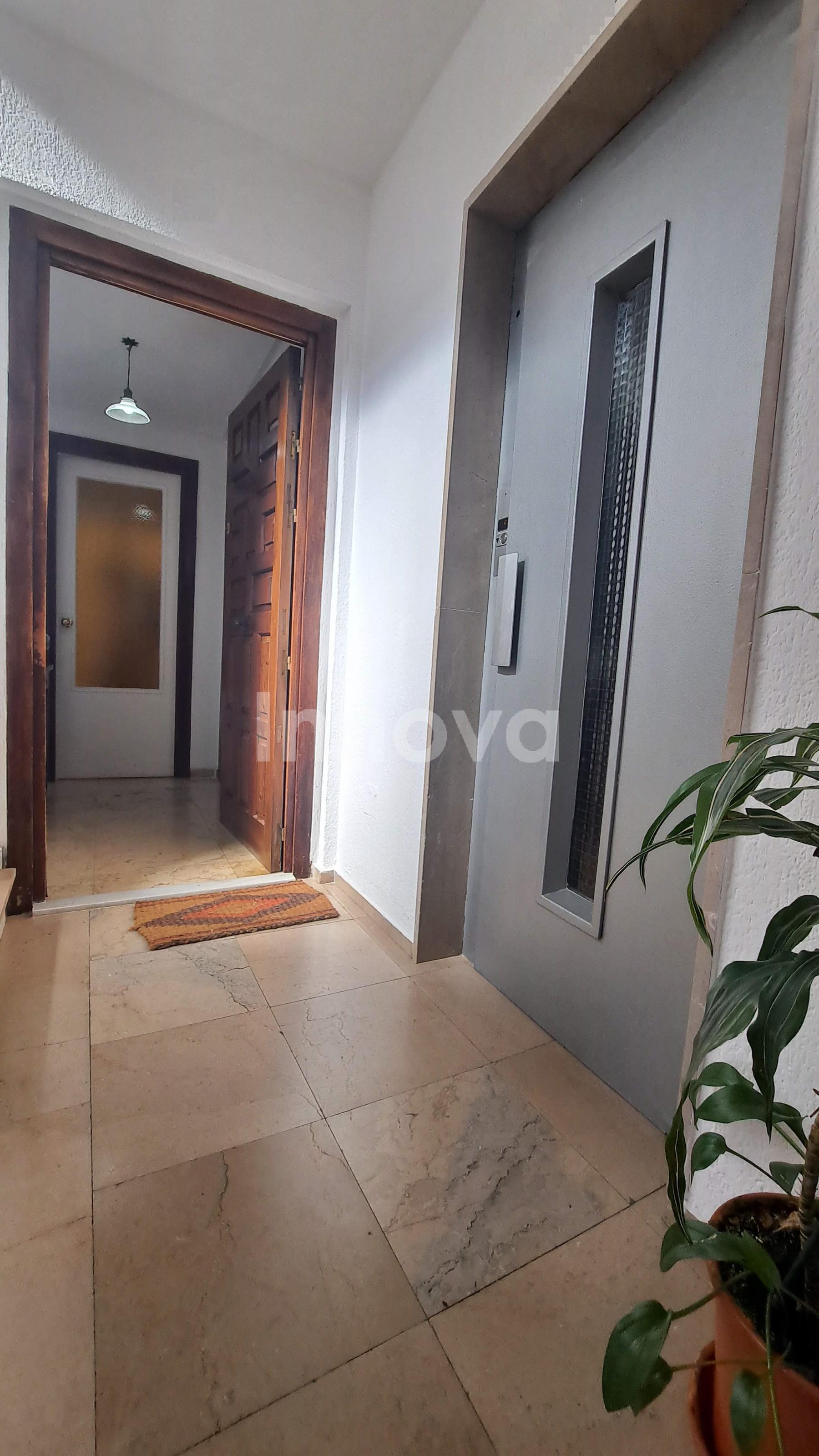 For sale of apartment in Jerez de la Frontera