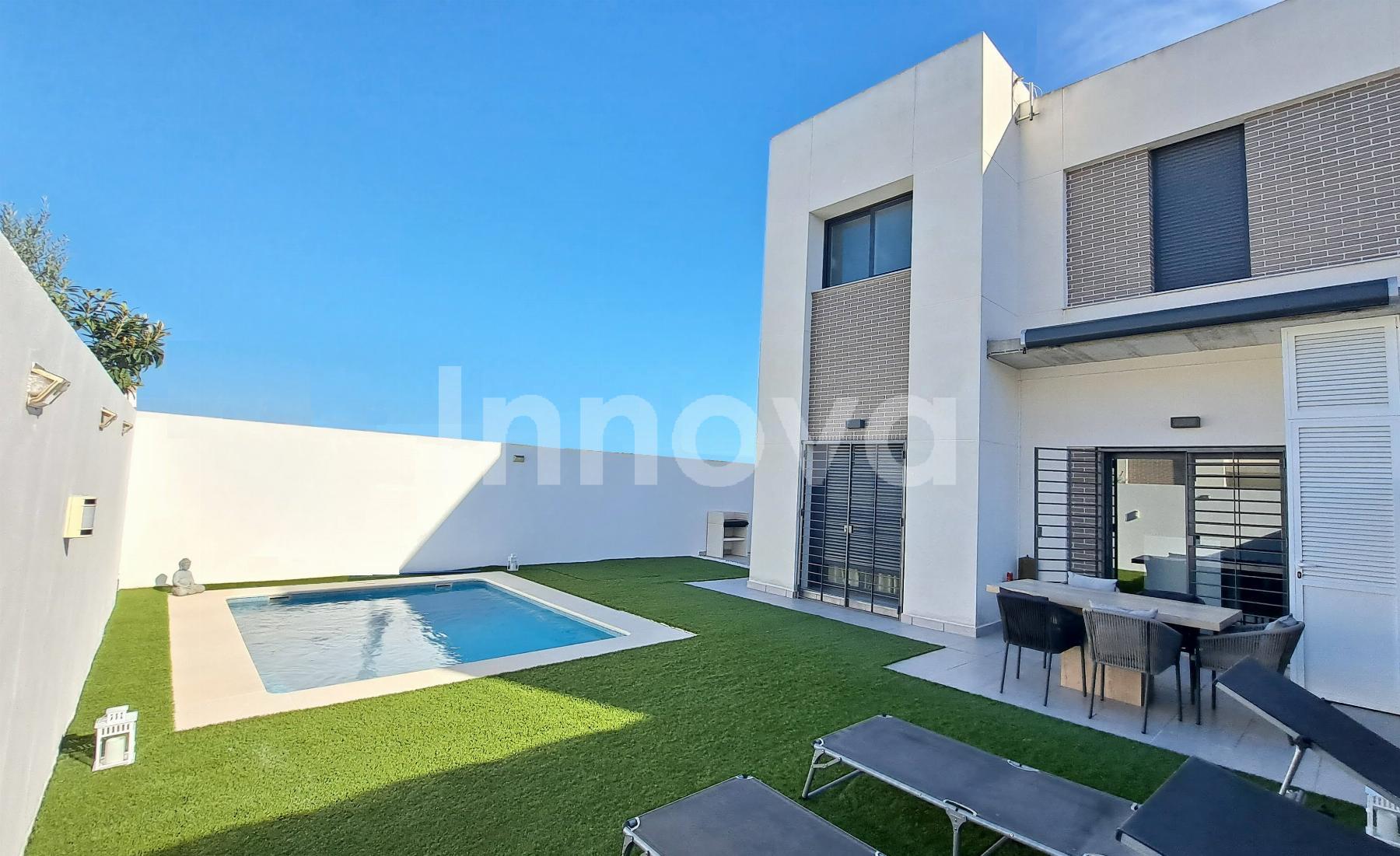 For sale of house in Jerez de la Frontera