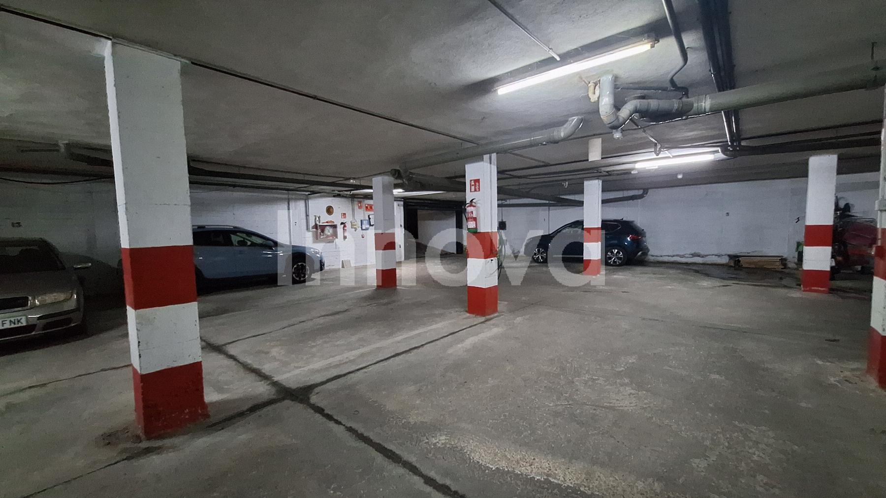 For sale of garage in Jerez de la Frontera