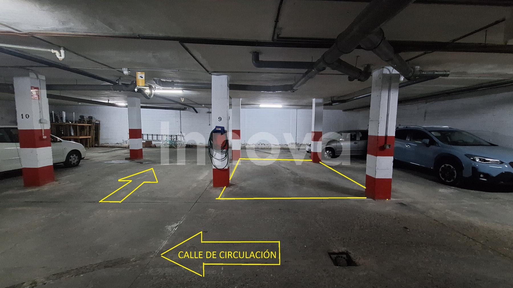 For sale of garage in Jerez de la Frontera