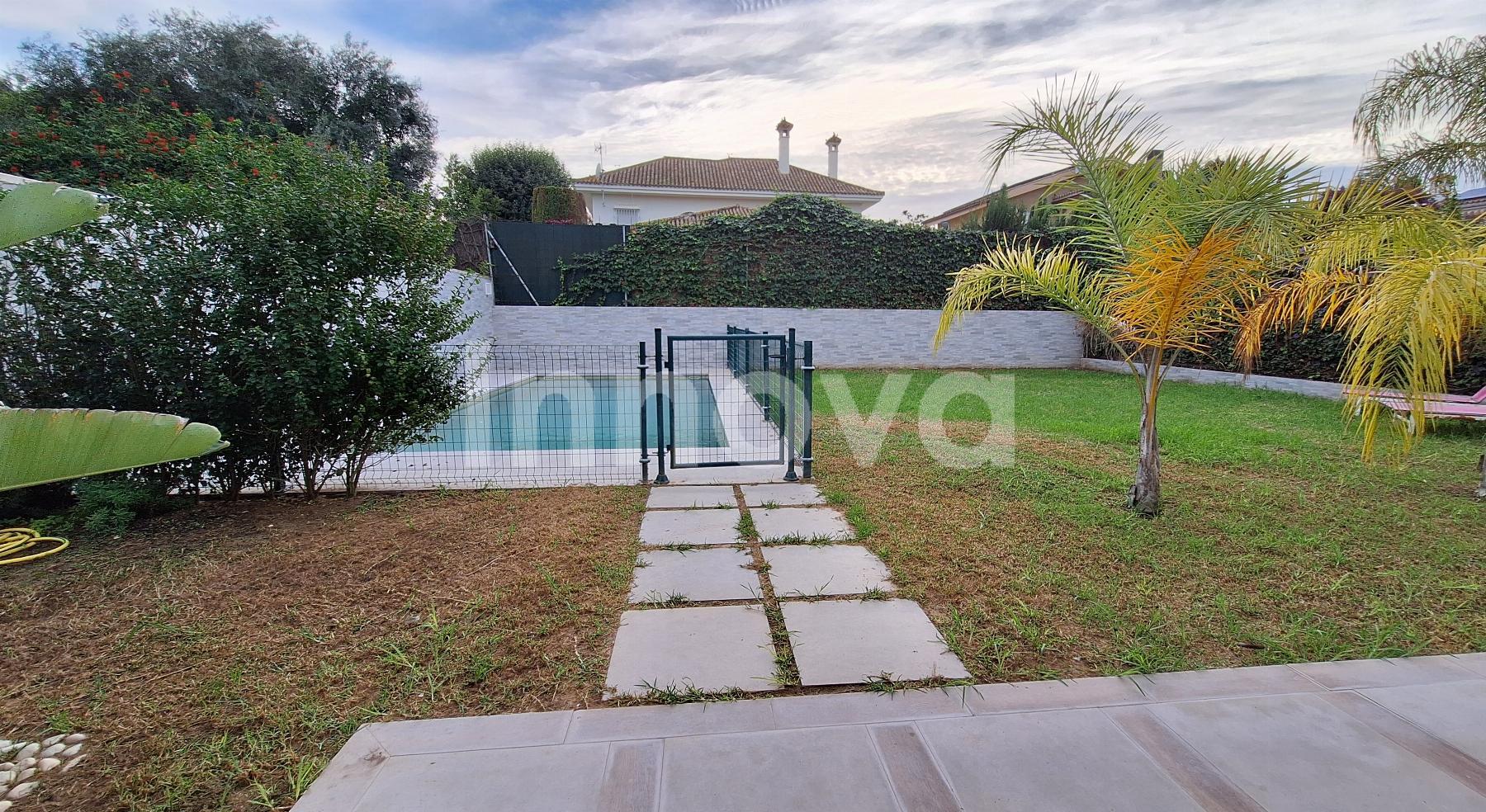 For sale of chalet in Jerez de la Frontera