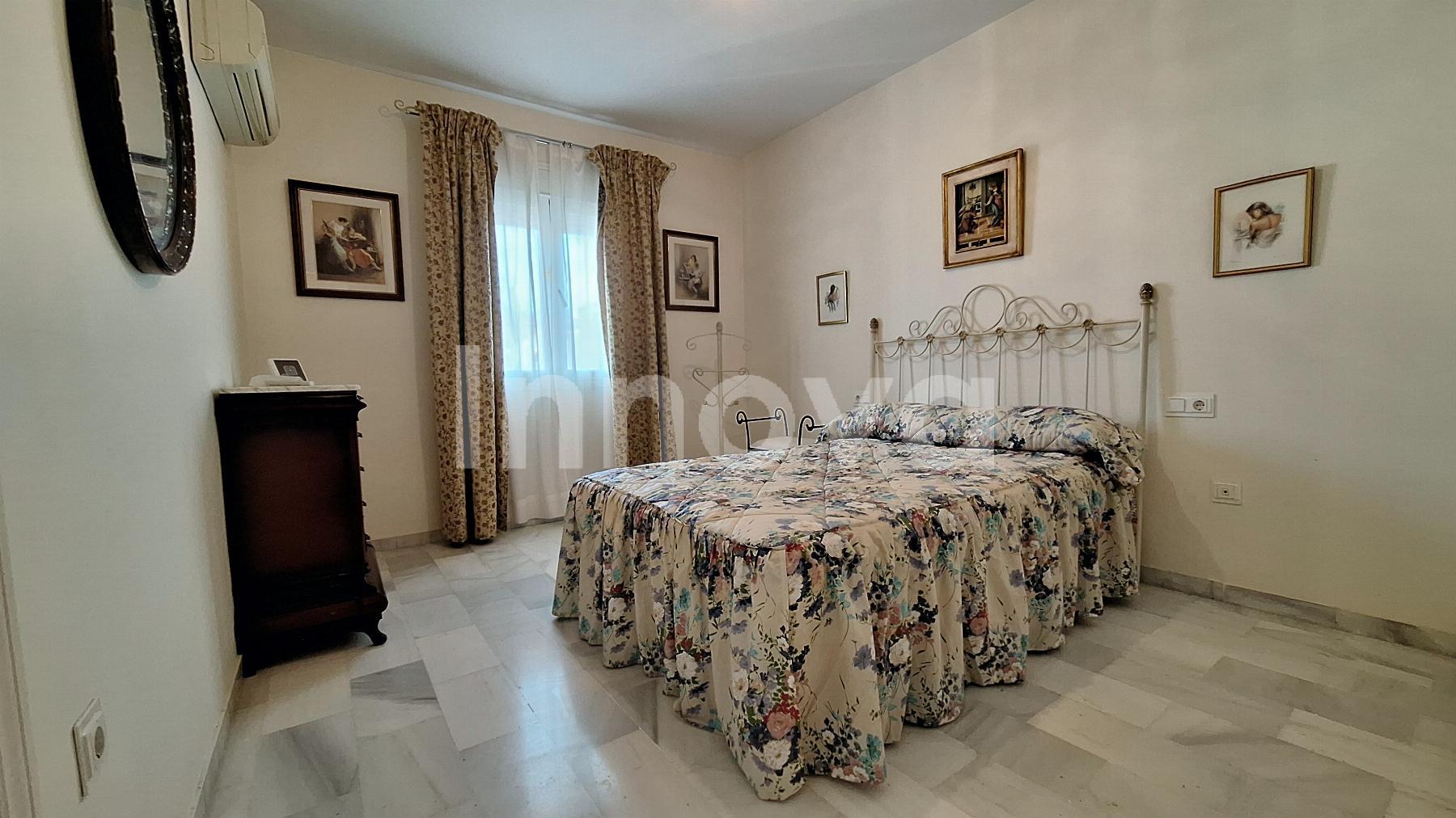 For sale of chalet in Jerez de la Frontera