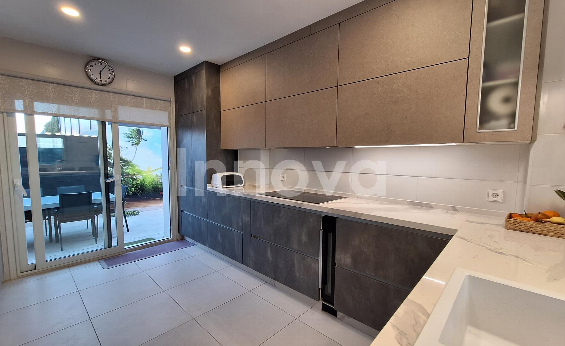 For sale of house in Jerez de la Frontera