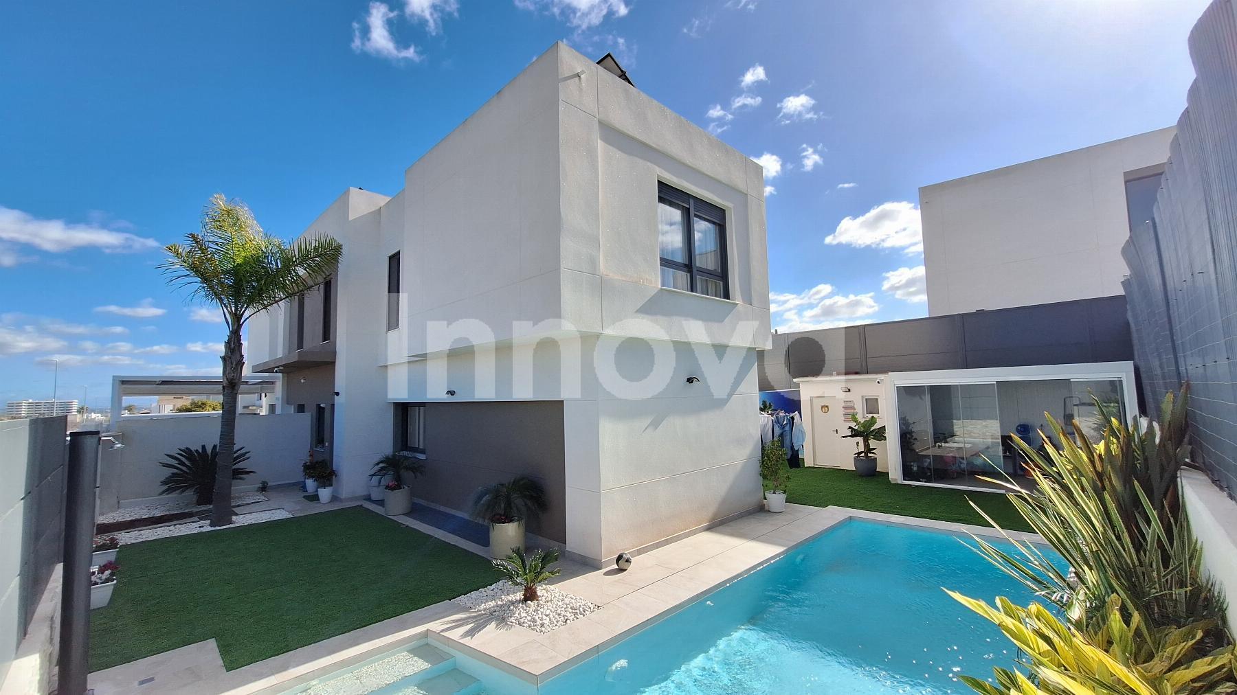 For sale of house in Jerez de la Frontera