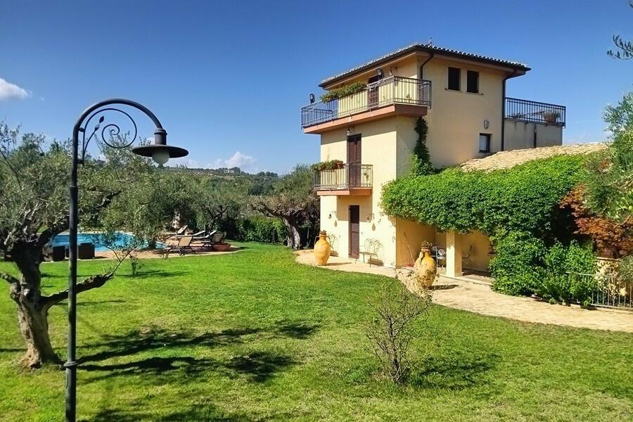 For rent of chalet in El Puerto de Santa María