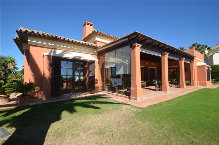 For rent of chalet in Málaga