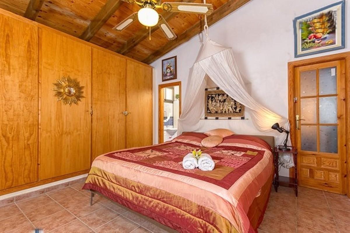 For sale of penthouse in Barcelona