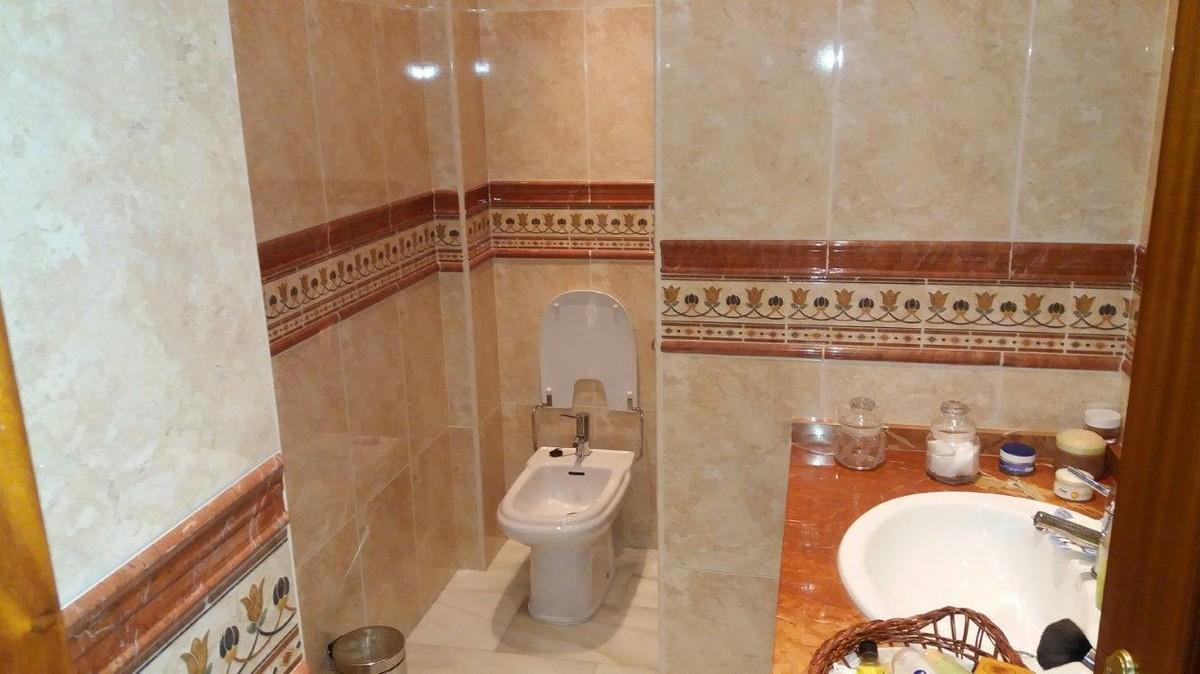 For sale of penthouse in Barcelona