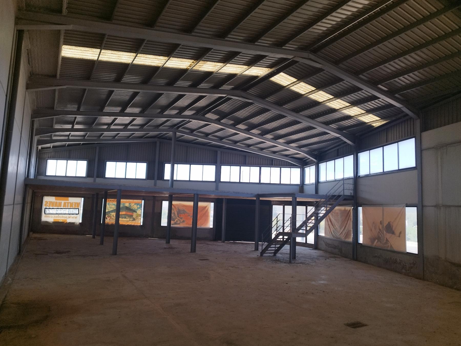 Venta de nave en Campillos